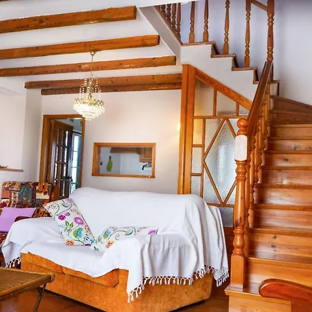 Avo Bolachas House بيت للعطل