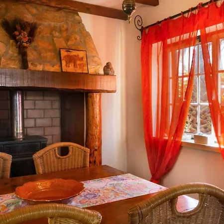 بيت للعطل Avo Bolachas House Famalicão