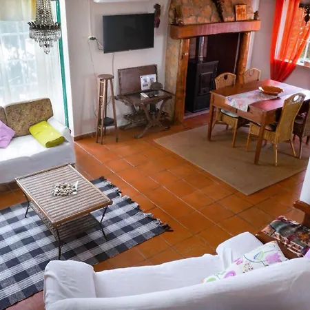 Avo Bolachas House بيت للعطل Famalicão